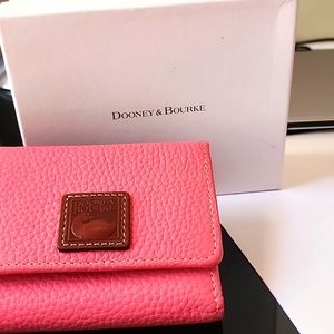 Dooney&Bourke